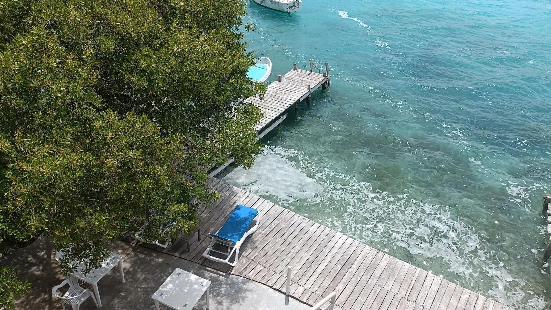 营地 巴卡拉尔 Cabanitas Y Dorms酒店